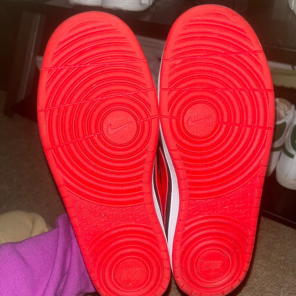 Nike Dunks - Picture 3 of 4